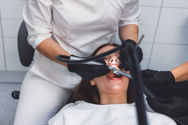 Best Holiday Emergency Dentist in USA